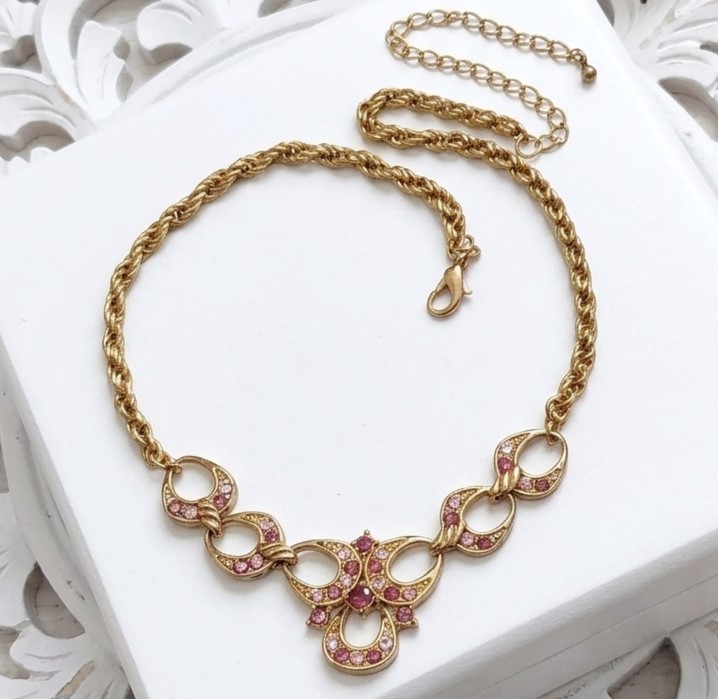 Vintage Necklace with Purple Rhinestone Crystals
