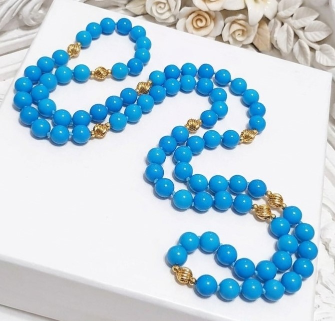 Turquoise glass beaded necklace with gold accent beads 30"