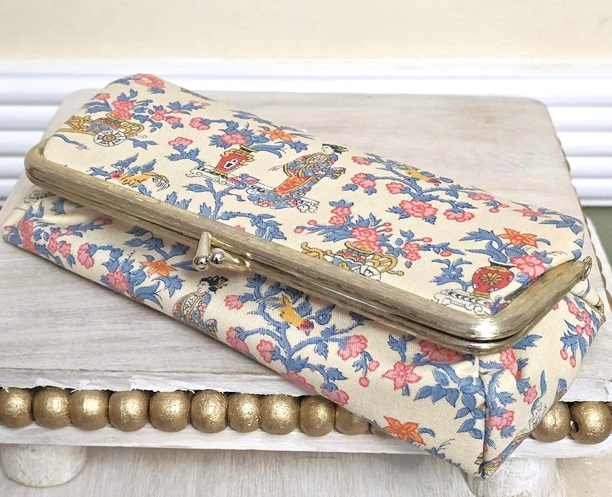 Vintage makeup case or eyeglass case, asian pattern, made by Celebrity Inc NYC