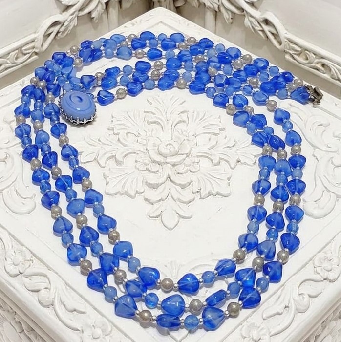 Blue Glass and Pearl 3 Row Bead Necklace w/Beautiful Clasp