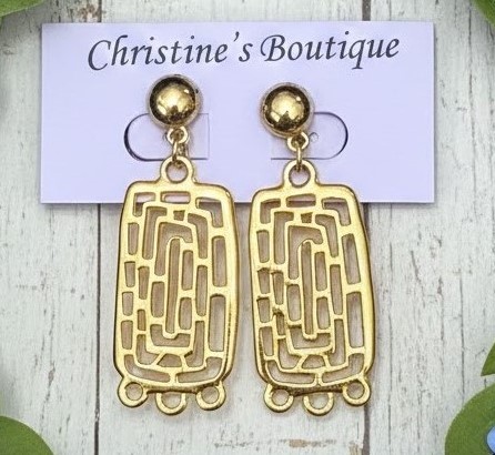 Goldtone earrings, vintage clip on