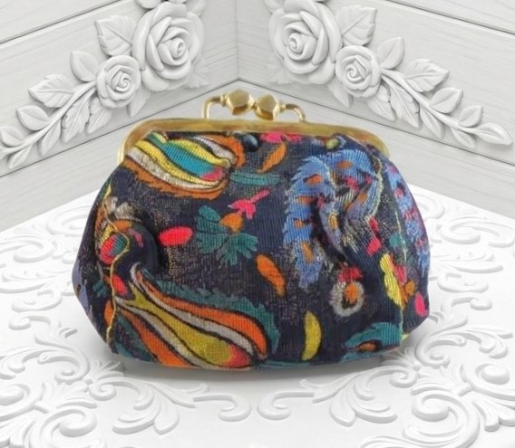 Tapestry Coin Purse with Gold Threading Paisley Design