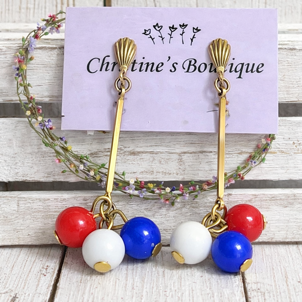 Festive patriotic earrings, red, white and blue, vintage clip on earrings