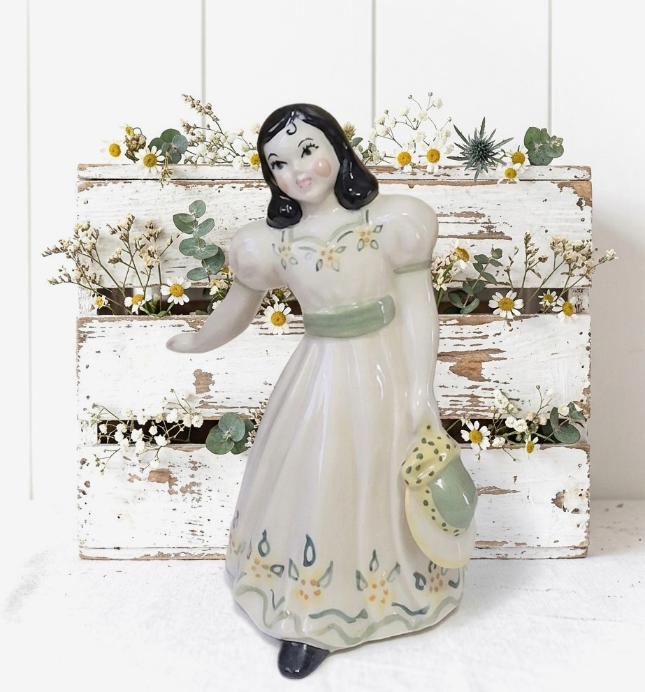 Porcelain Southern Bell Girl Figure Dresser or Vanity decor