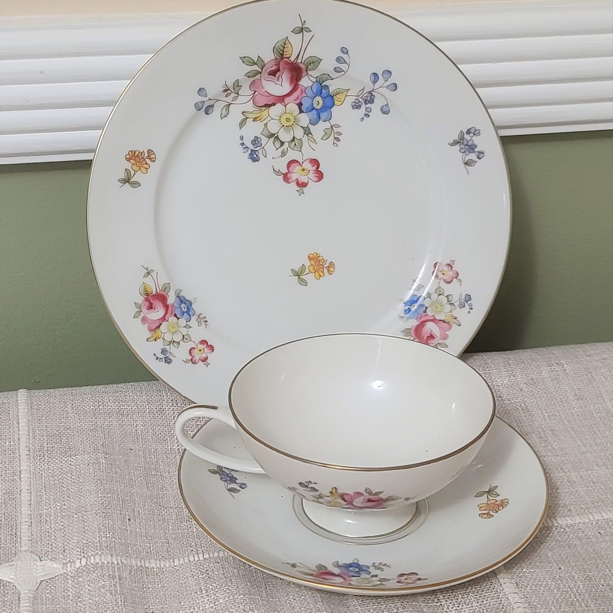 Rosenthal Selb Germany Tea Cup, Saucer and Cake Plate Set - Click Image to Close
