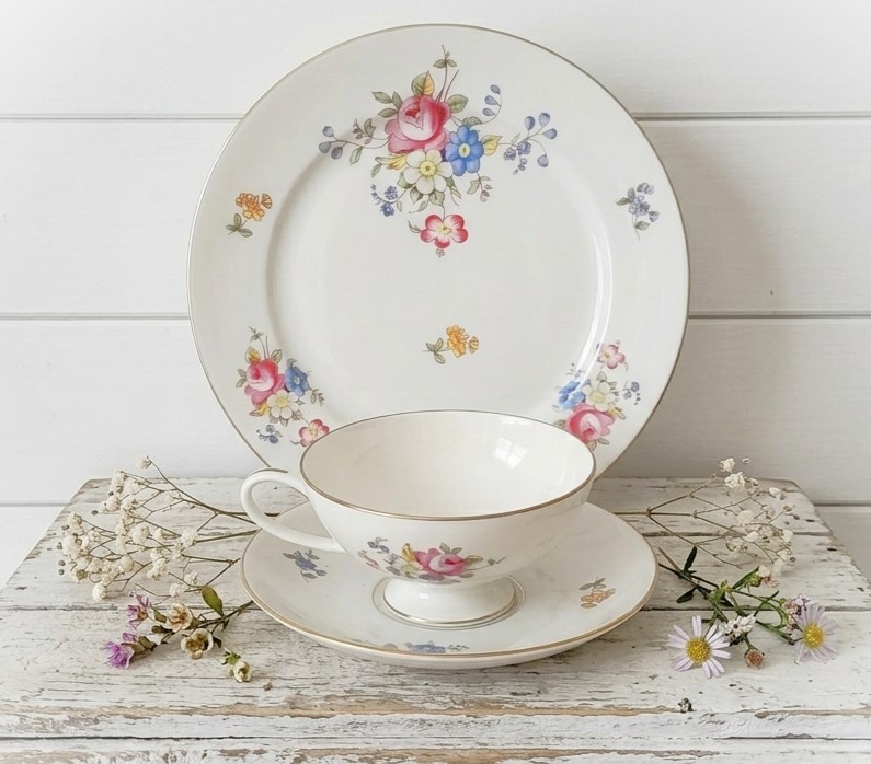 Rosenthal Selb Germany Tea Cup, Saucer and Cake Plate Set