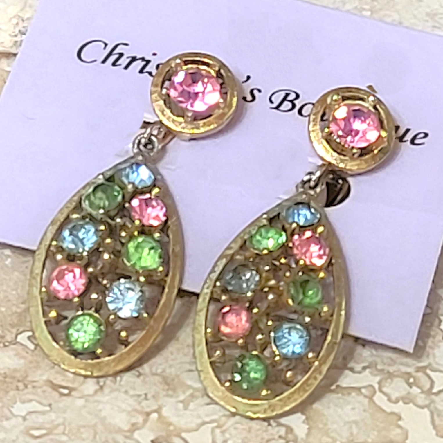 Pastel rhinestone earrings, tear drop vintage clip ons - Click Image to Close