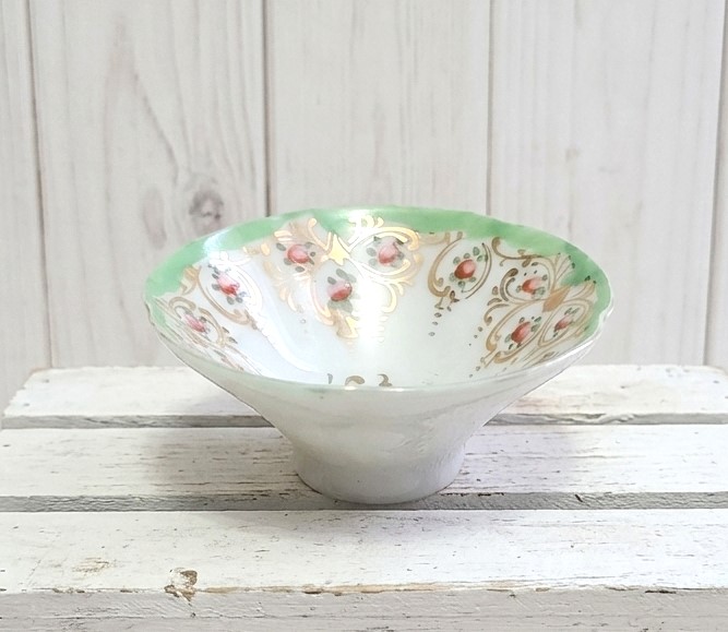 Miniature Hand Painted Porcelain Ring Bowl