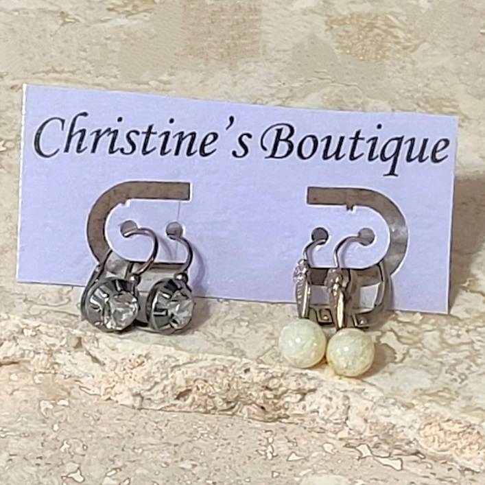 2 Pairs of Vintage Petite Earrings Rhinestone & Confetti