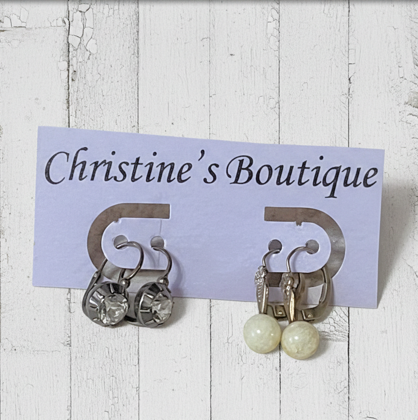 2 Pairs of Vintage Petite Earrings Rhinestone & Confetti