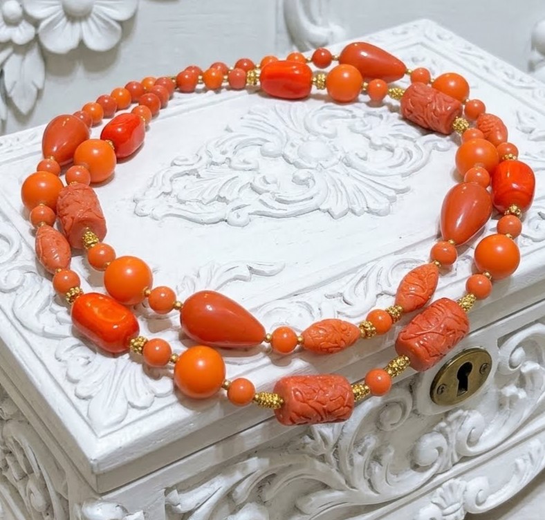 Chunky 2 Strand Choker Necklace Glass Bead Carved Coral Beads