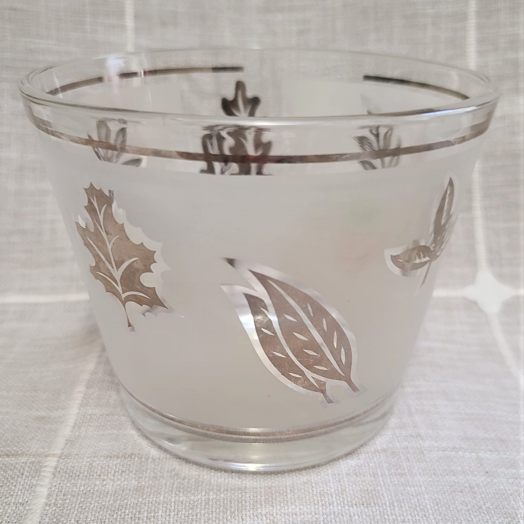 Libbey Handpainted Gold Leaf Frosted Glass Ice Bucket