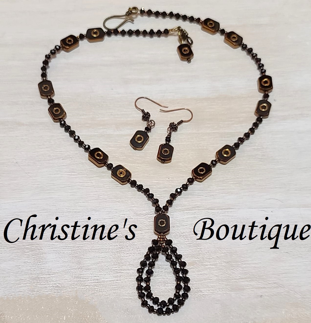 Black and copper necklace, handcrafted, beaded lariat, earrings