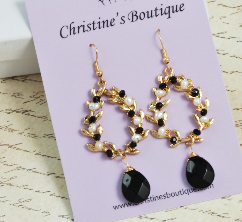 Black Onyx Gemstone & Freshwater Pearl Dangle Earrings