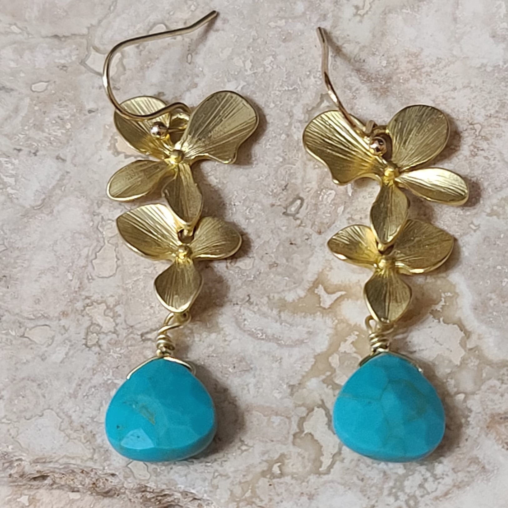 Turquoise Gemstone Fashion Flower Dangle Earrings - Click Image to Close