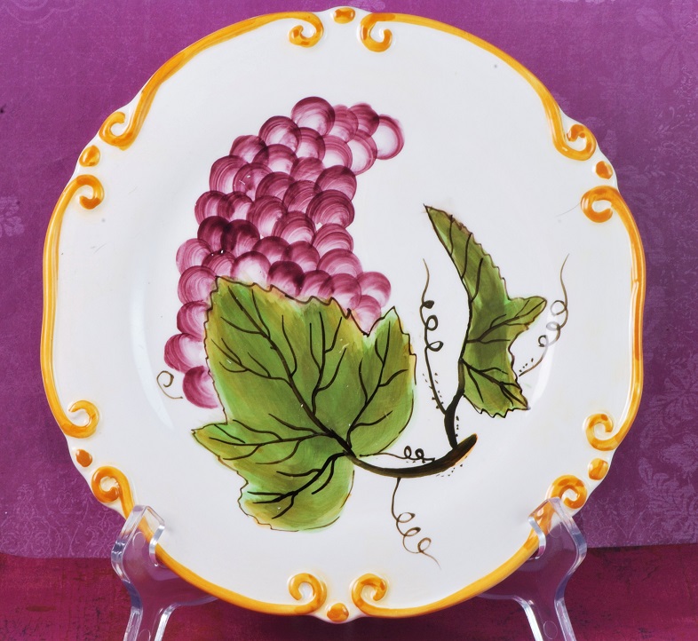 Ambiance Collections Set of 4 Cake/Snack Plates - Grape Vines