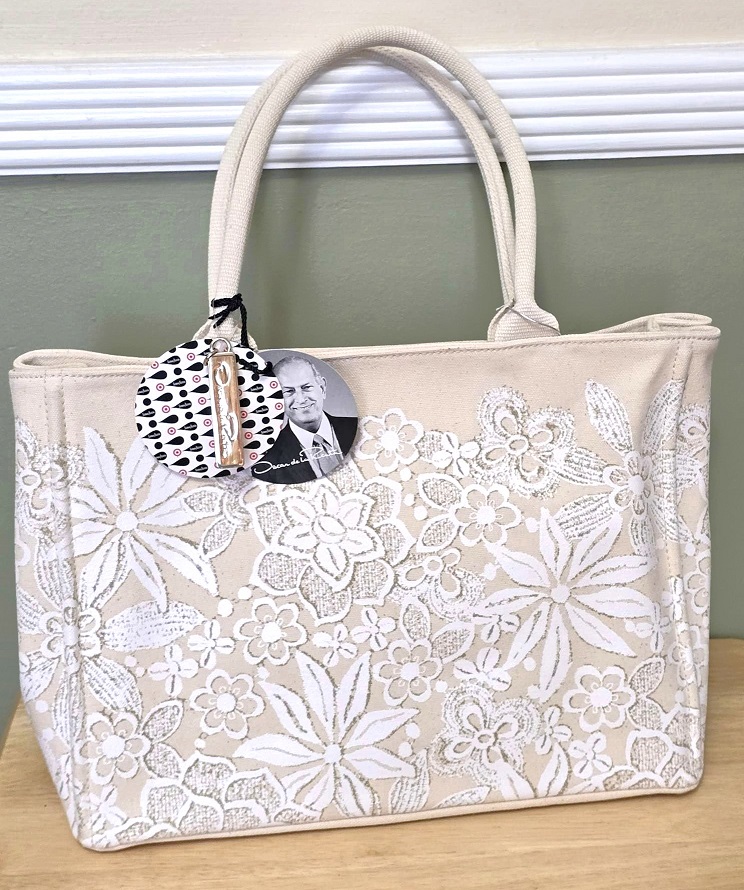 Oscar De La Renta Lace Large Shopper Handbag - Click Image to Close