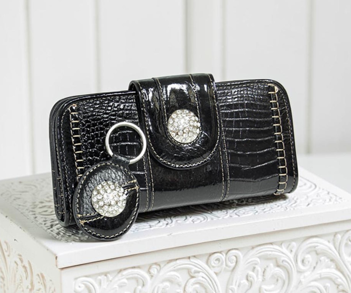 M.C. Marc Chantal Croco Embossed Genuine Leather Wallet & Key