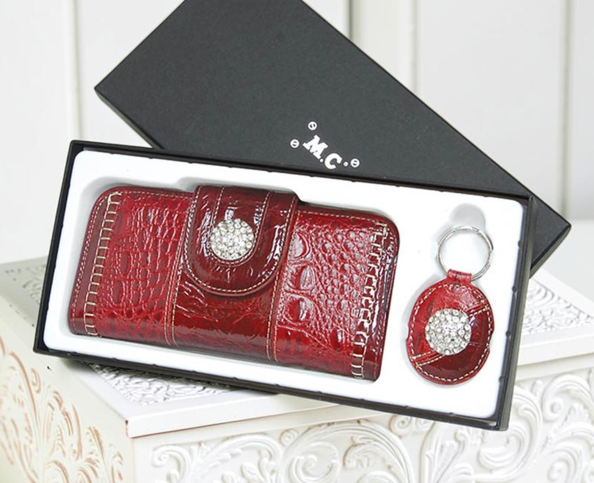 M.C. Marc Chantal Croco Embossed Genuine Leather Wallet & Key