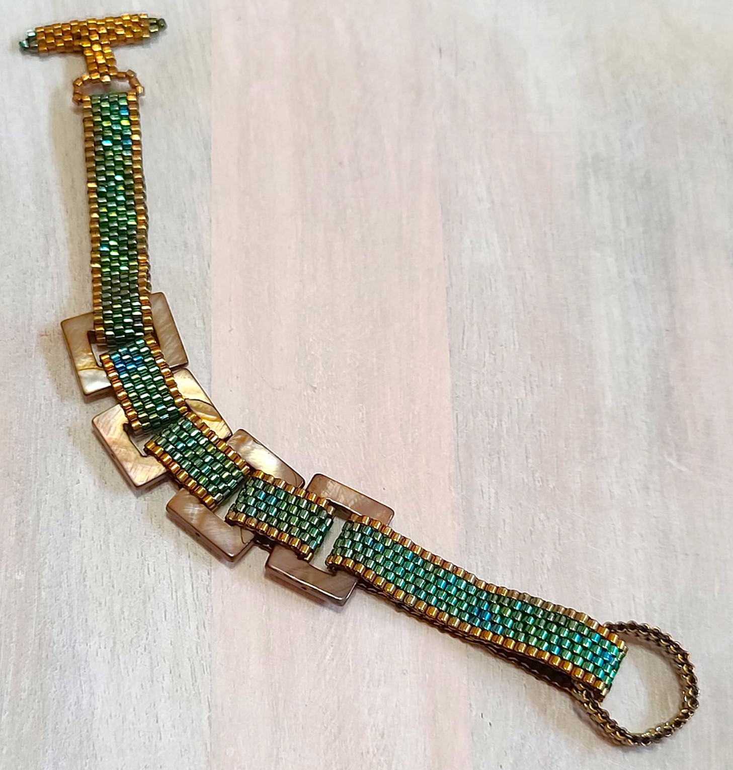 Shell link bracelet, handcrafted, miyuki glass beads