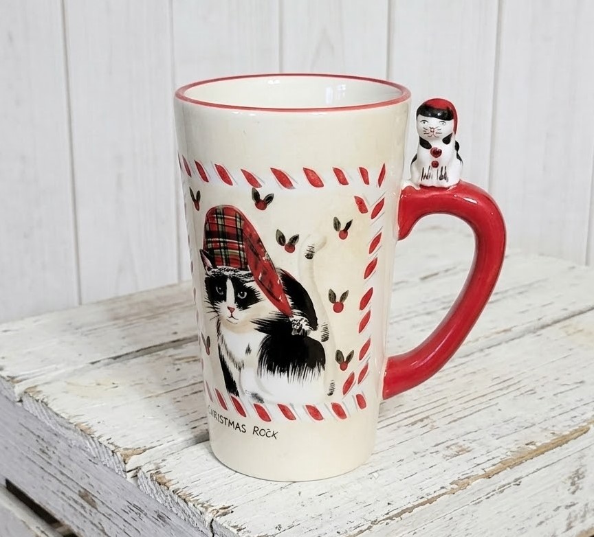 Sakura Fiddlestix Christmas Tall Mug Black & White Cat