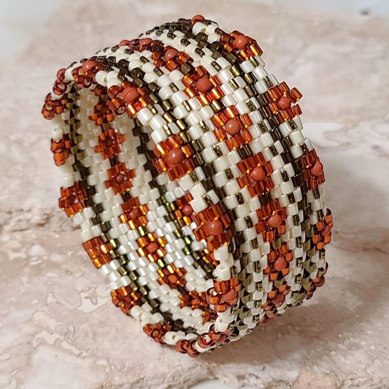 Autumn Daisey Pattern Peyote Stitch Glass Bangle Bracelet