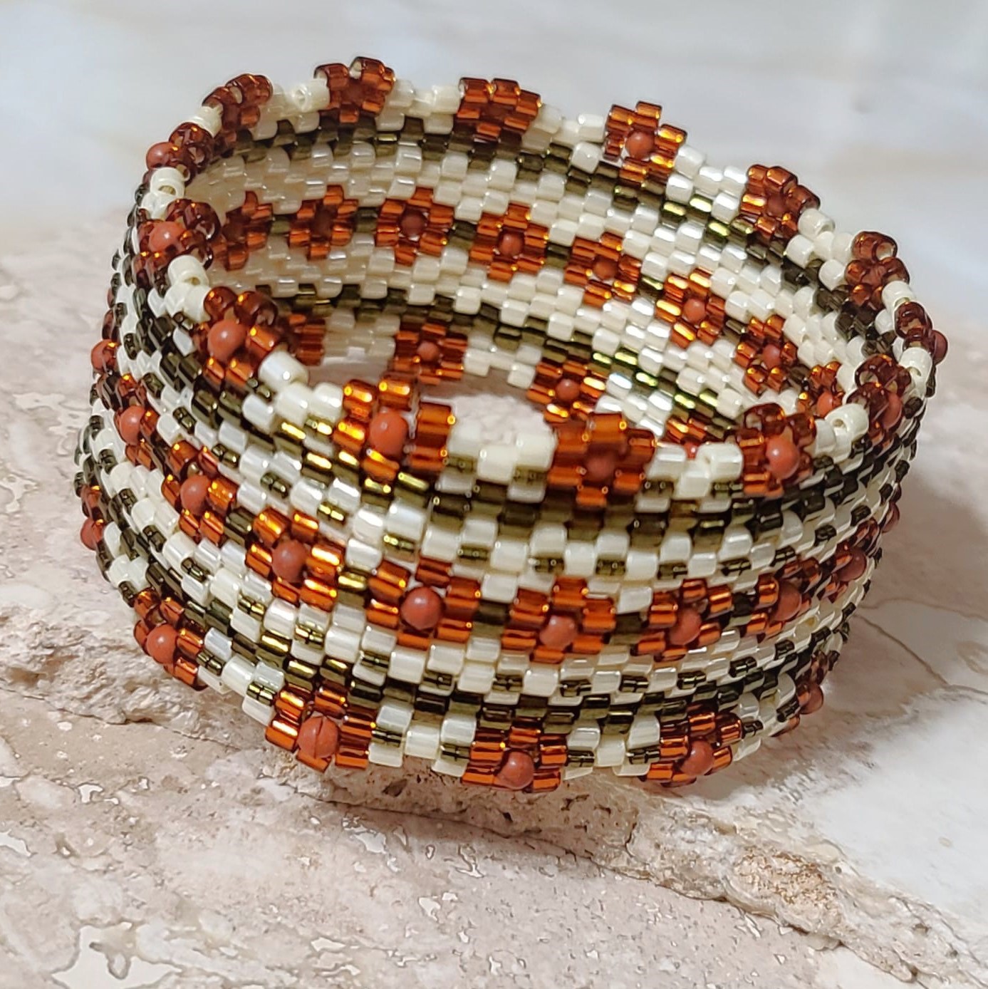 Autumn Daisey Pattern Peyote Stitch Glass Bangle Bracelet