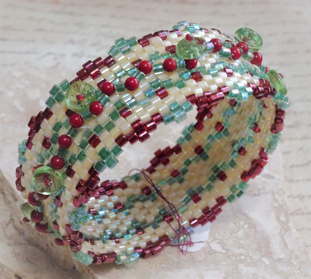 Winter Vine Berries Peyote Stitch Glass Bangle Bracelet