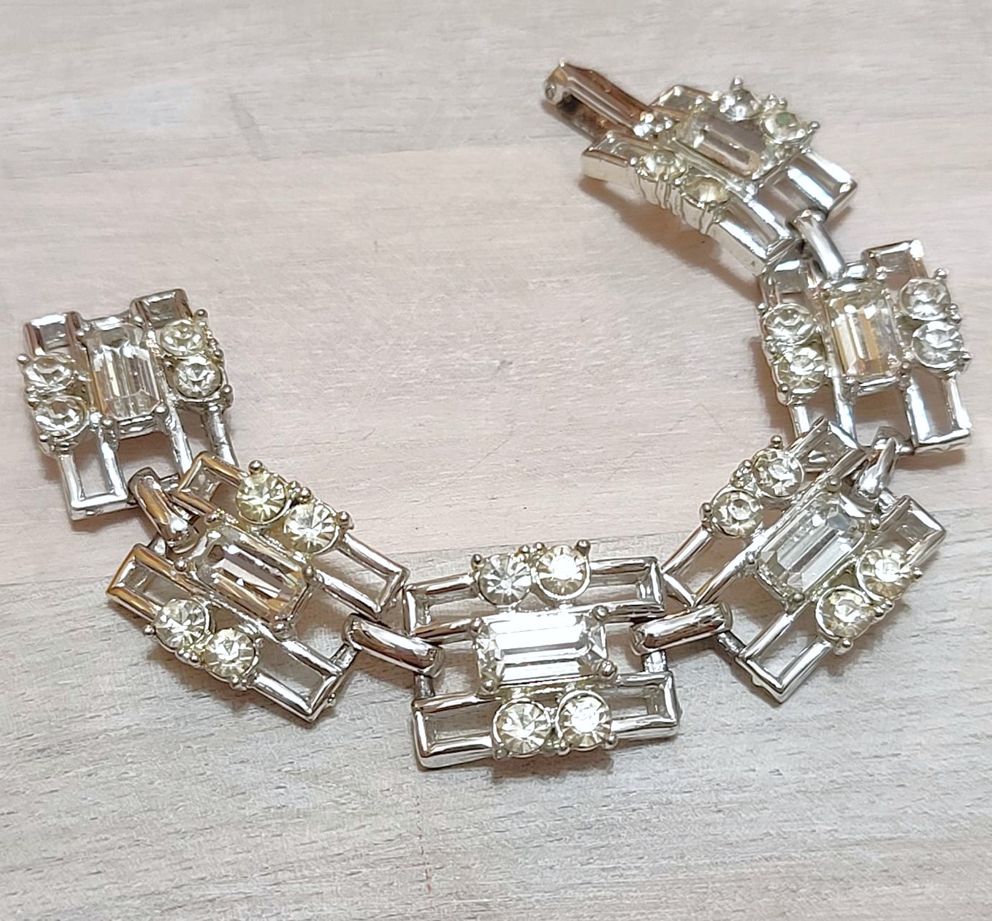 Vintage rhinestone bracelet, square link with white rhinestones