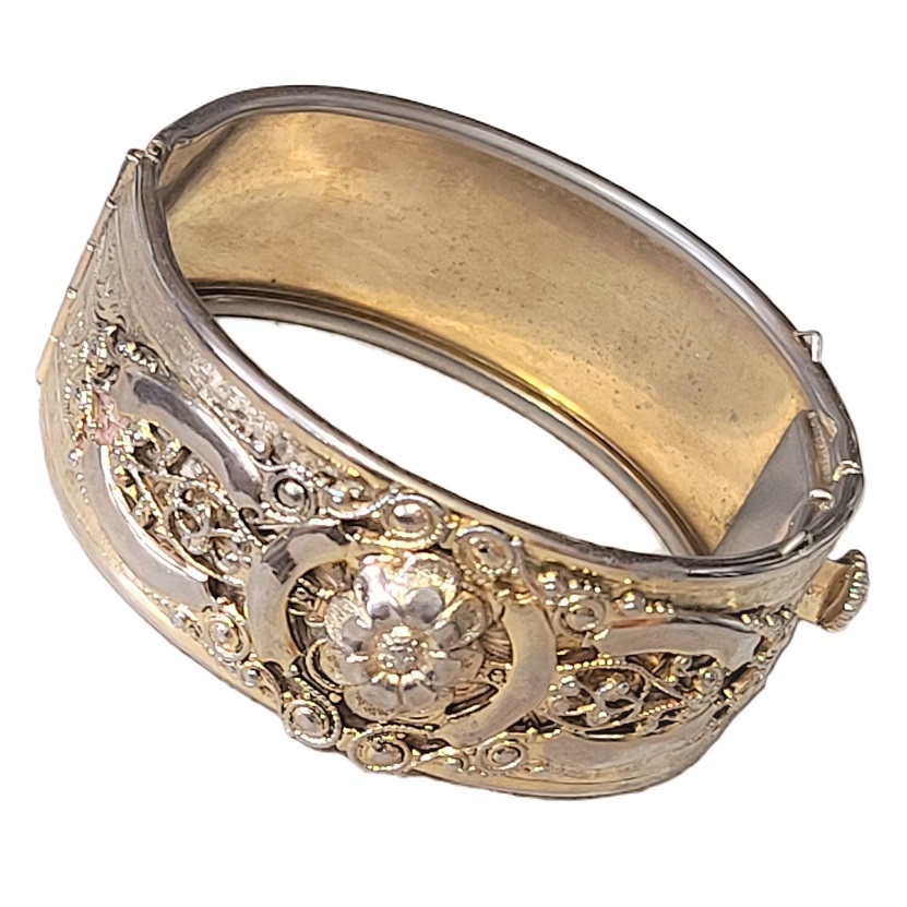 Marino Signed Ornate Bangle Bracelet Goldtone - Click Image to Close