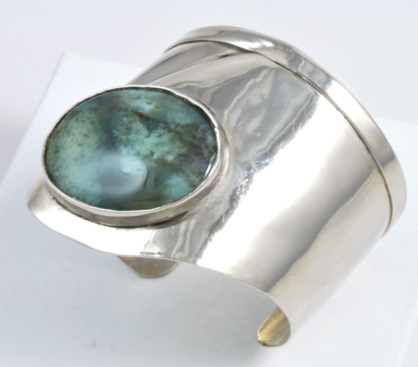 Green Agate Sterling Silver Cuff Bracelet - Click Image to Close