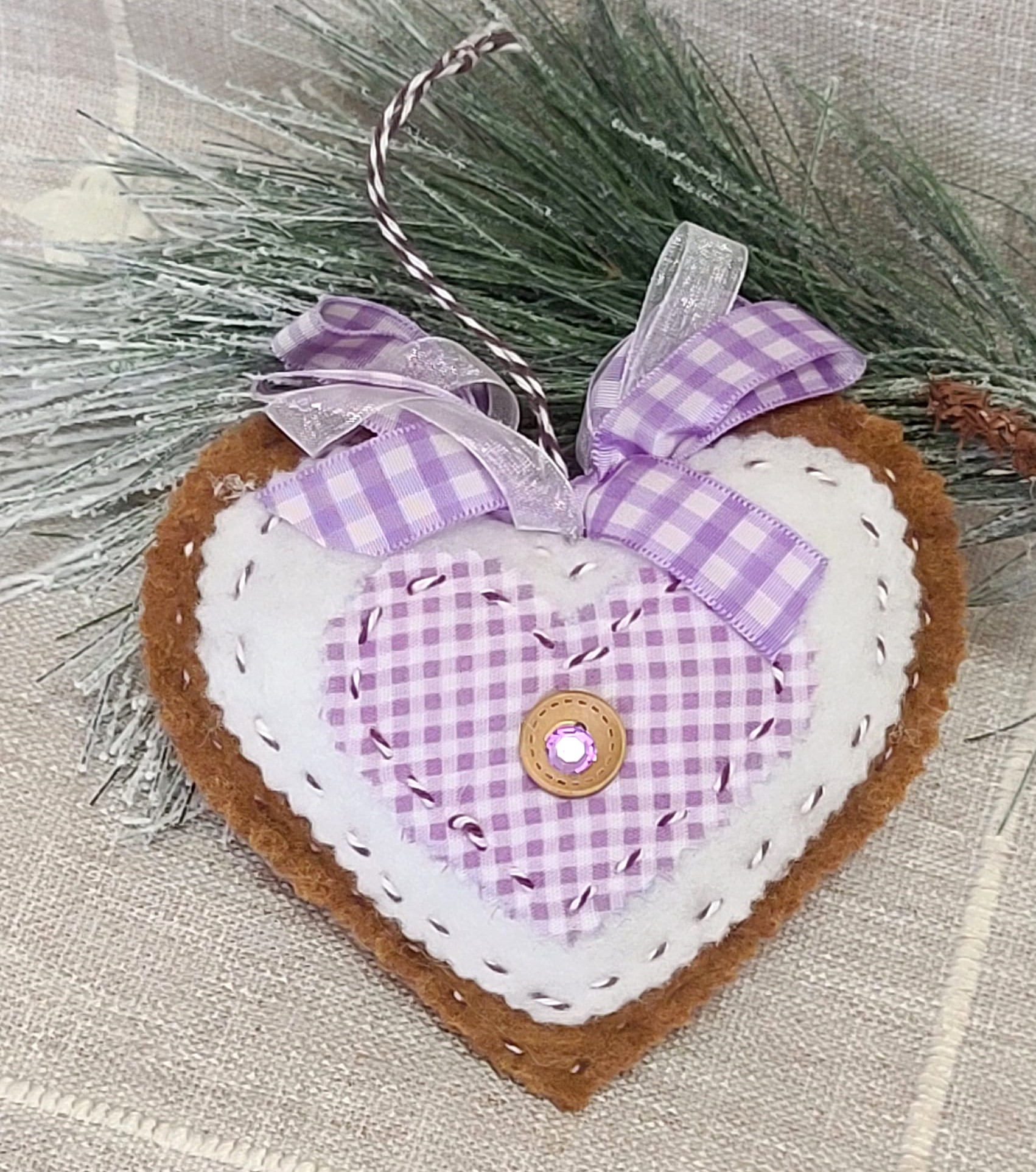 Gingerbread felt and gingham fabric heart ornament - PURPLE - Click Image to Close