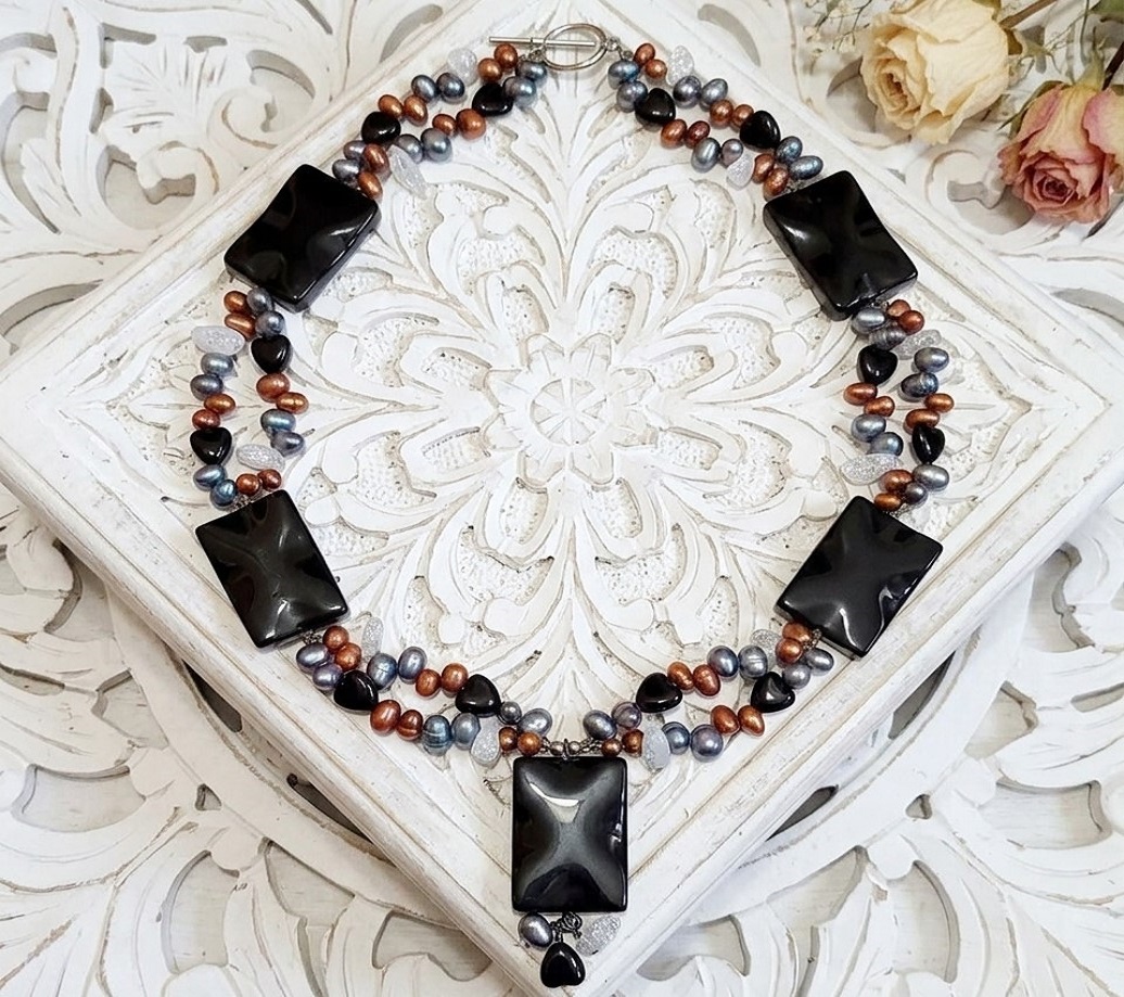 Black Onyx and Fresh Water Pearls Necklace