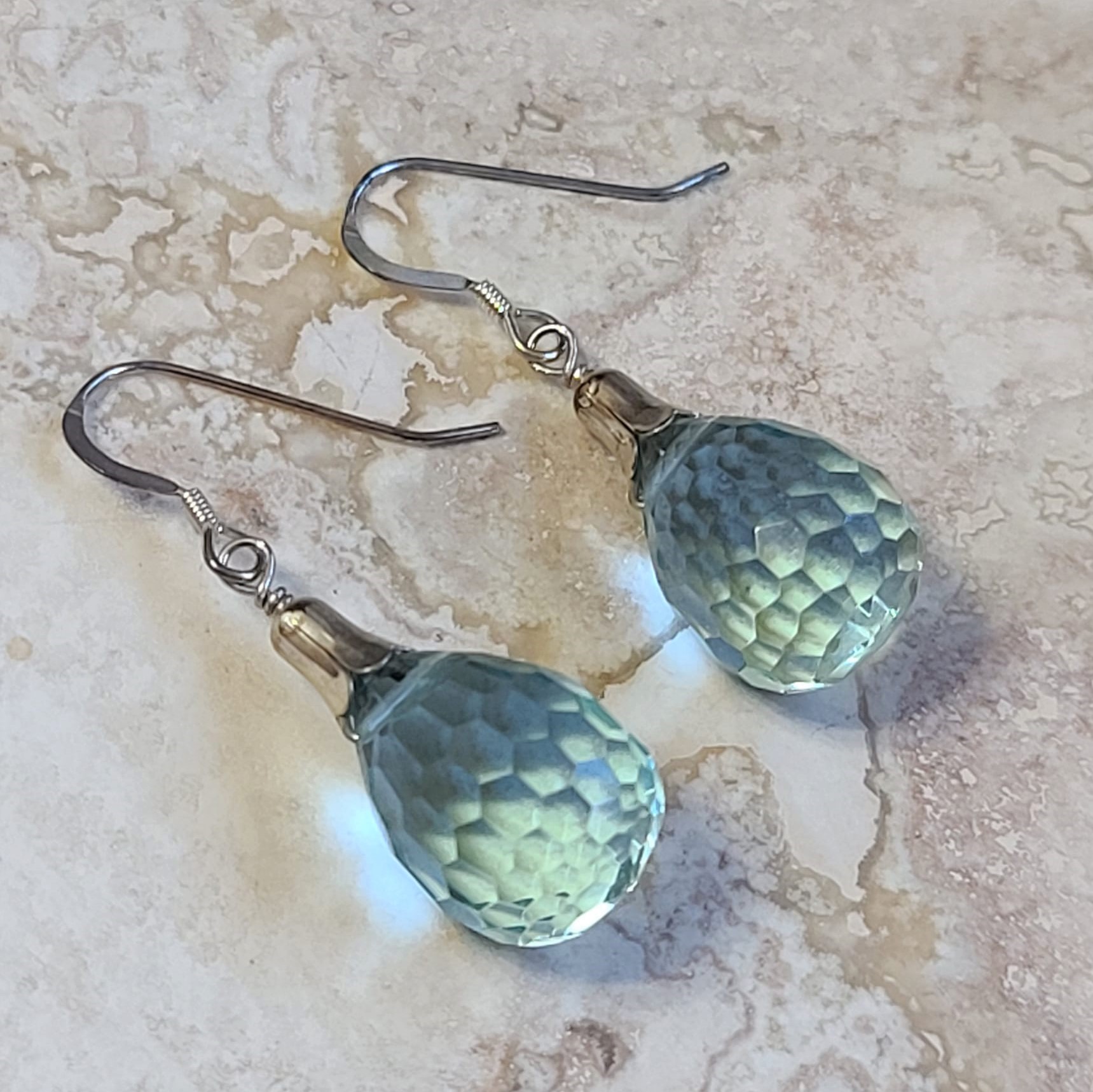 Blue Facetted Glass Drops Set in 925 Sterling Silver