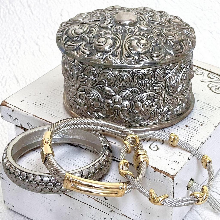 Silver plated scrolled jewelry box, keepsake box, vanity item, trinket box and 3 bracelets Silver plated scrolled jewelry box, keepsake box, vanity item, trinket box and 3 bracelets