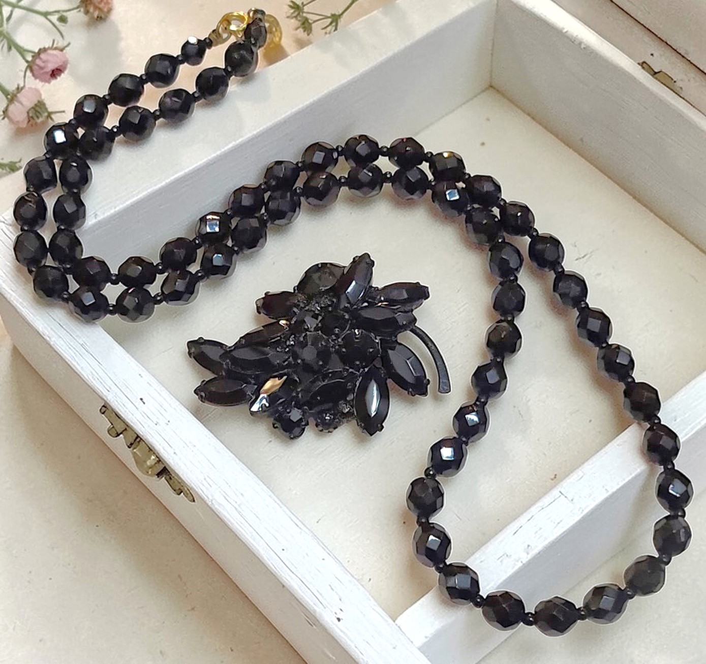 Vintage Black Glass Necklace and Signed Weiss Black Rhinestone Pin Set