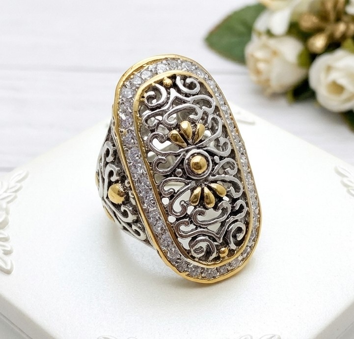 Costume Ring with Contrast Gold Filigree Design Size 6