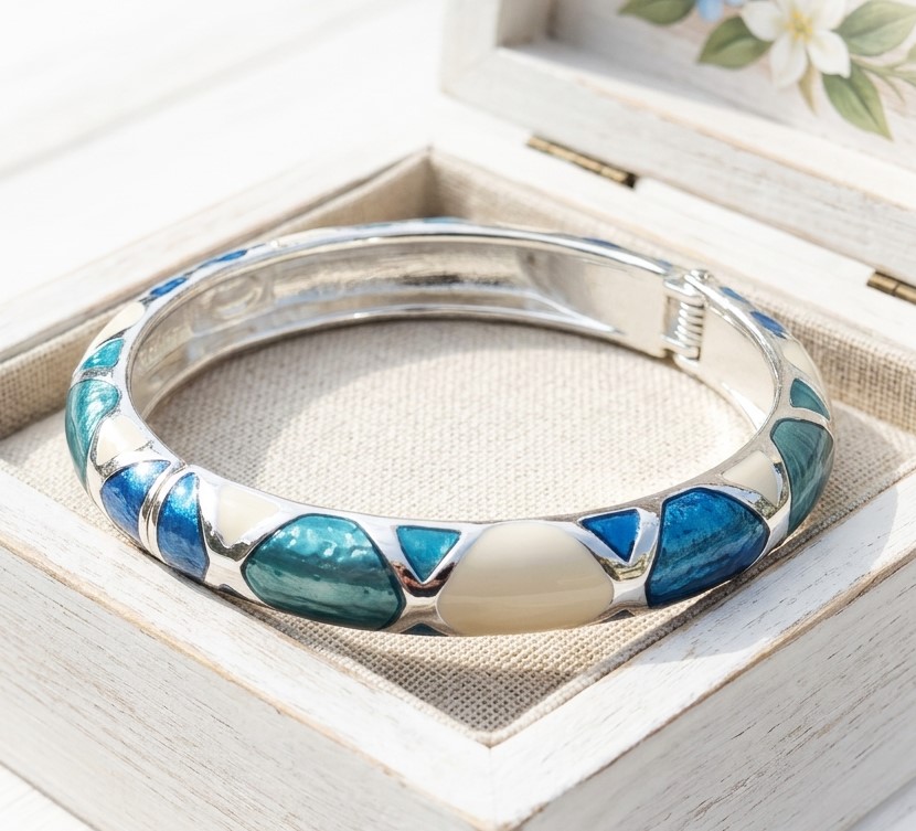 Enamel Bangle Bracelet Blue and White Harlequin Pattern