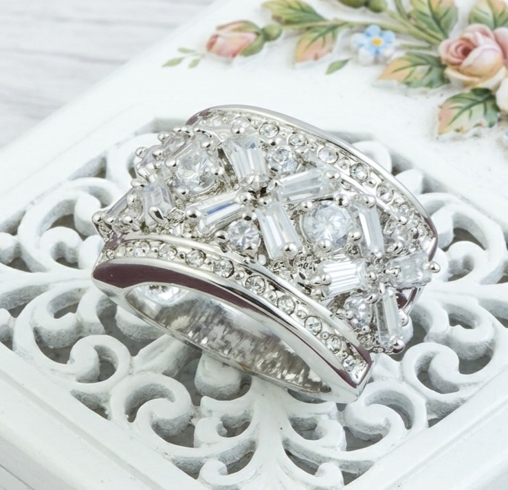 Rhodium Plated Cubic Zirconia Silver Band Ring Size 6
