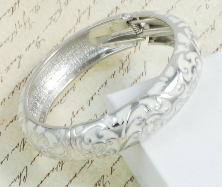 Enamel White Scroll Clamp Bracelet