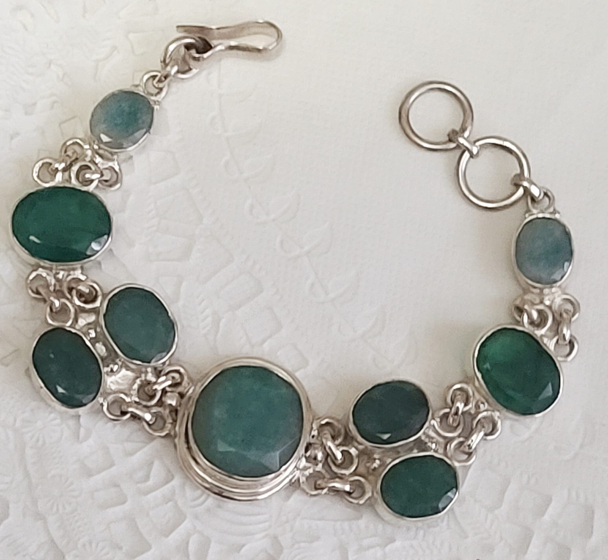 Emeralds 180 Carats Set in 925 Sterling Silver Bracelet