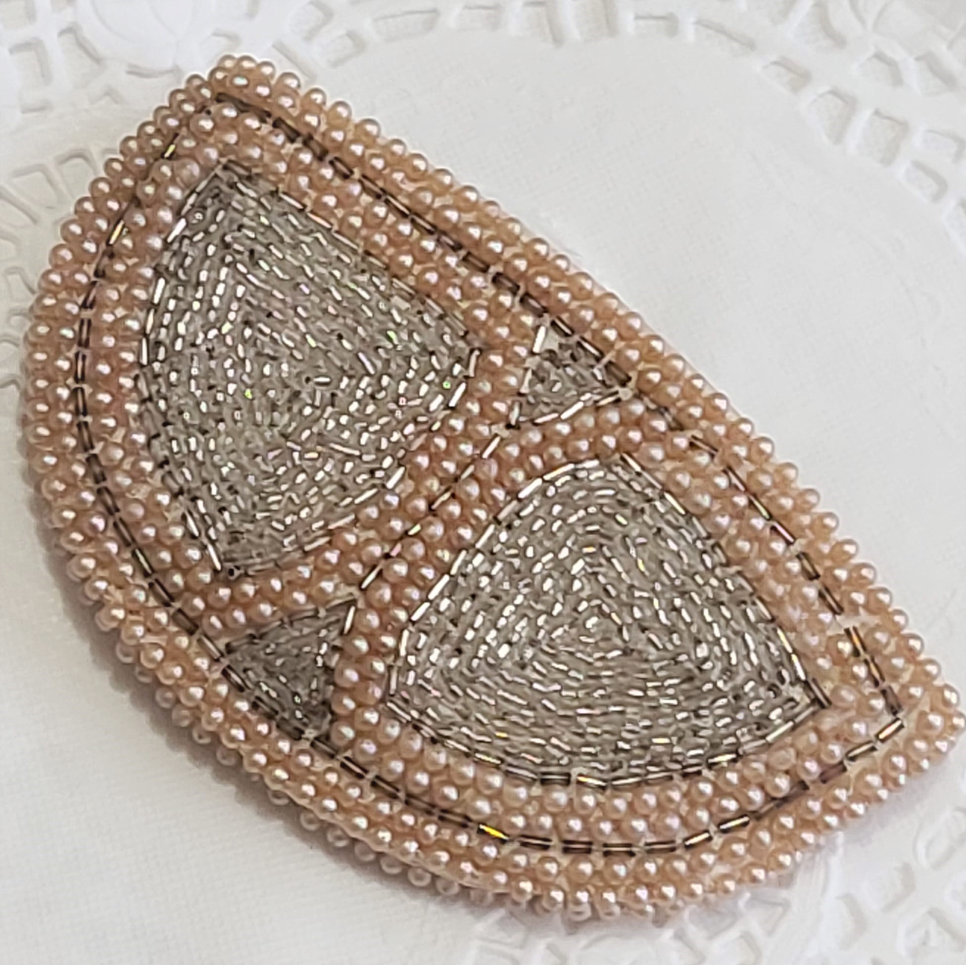 Beads and pearl half circle vintage coin purse