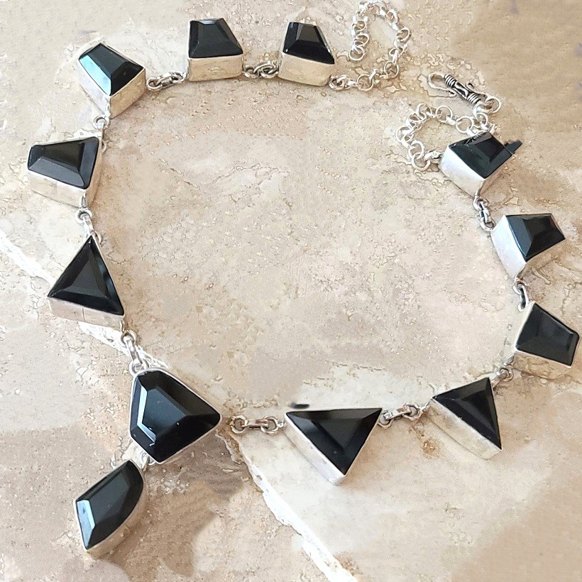 Black Onyx Gemstone Necklace set in 925 Sterling Silver