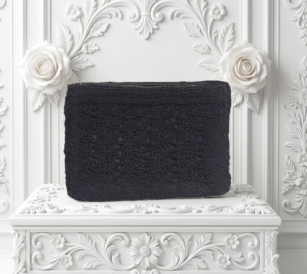 Vintage Black Crochet makeup purse