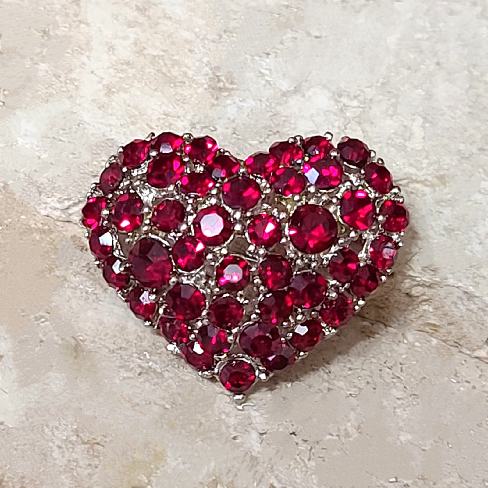 Heart brooch, red rhinestone pave style setting heart