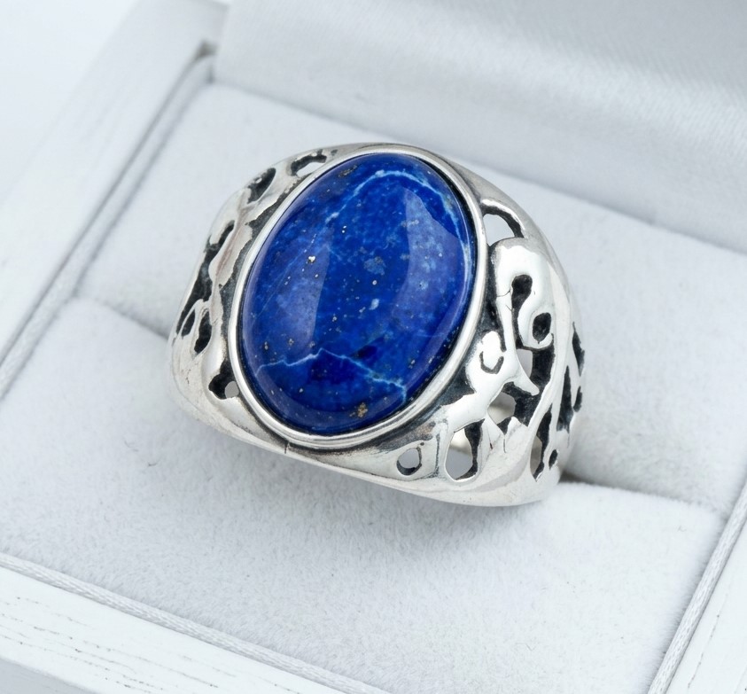 Blue Lapis Gemstone 925 Sterling Silver Ring Size 8