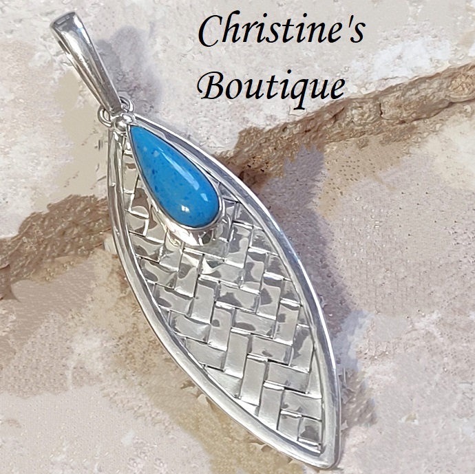 Gemstone pendant, blue denim lapis set in 925 sterling silver - Click Image to Close
