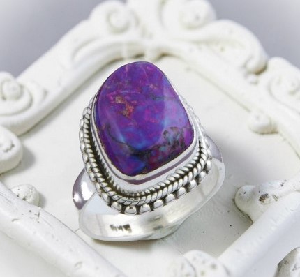 Purple Turquoise Gemstone 925 Sterling Silver Ring Size 8 1/4