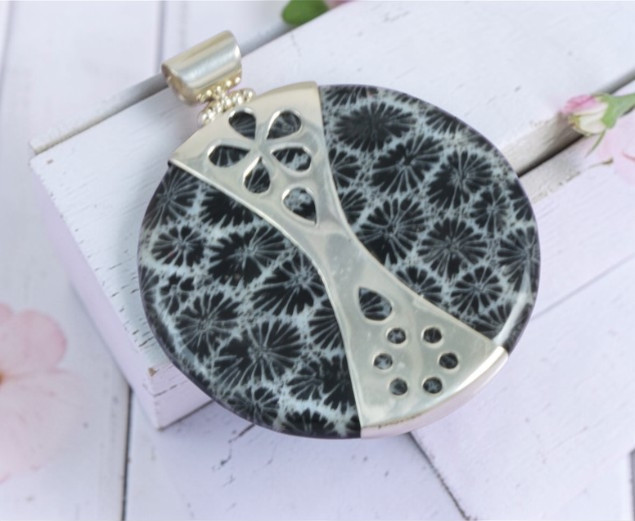 Sponge Coral Pendant 925 Sterling Silver