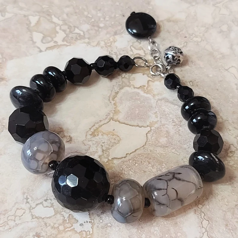 Agate and Black Onyx Sterling Silver Bracelet 7.5"